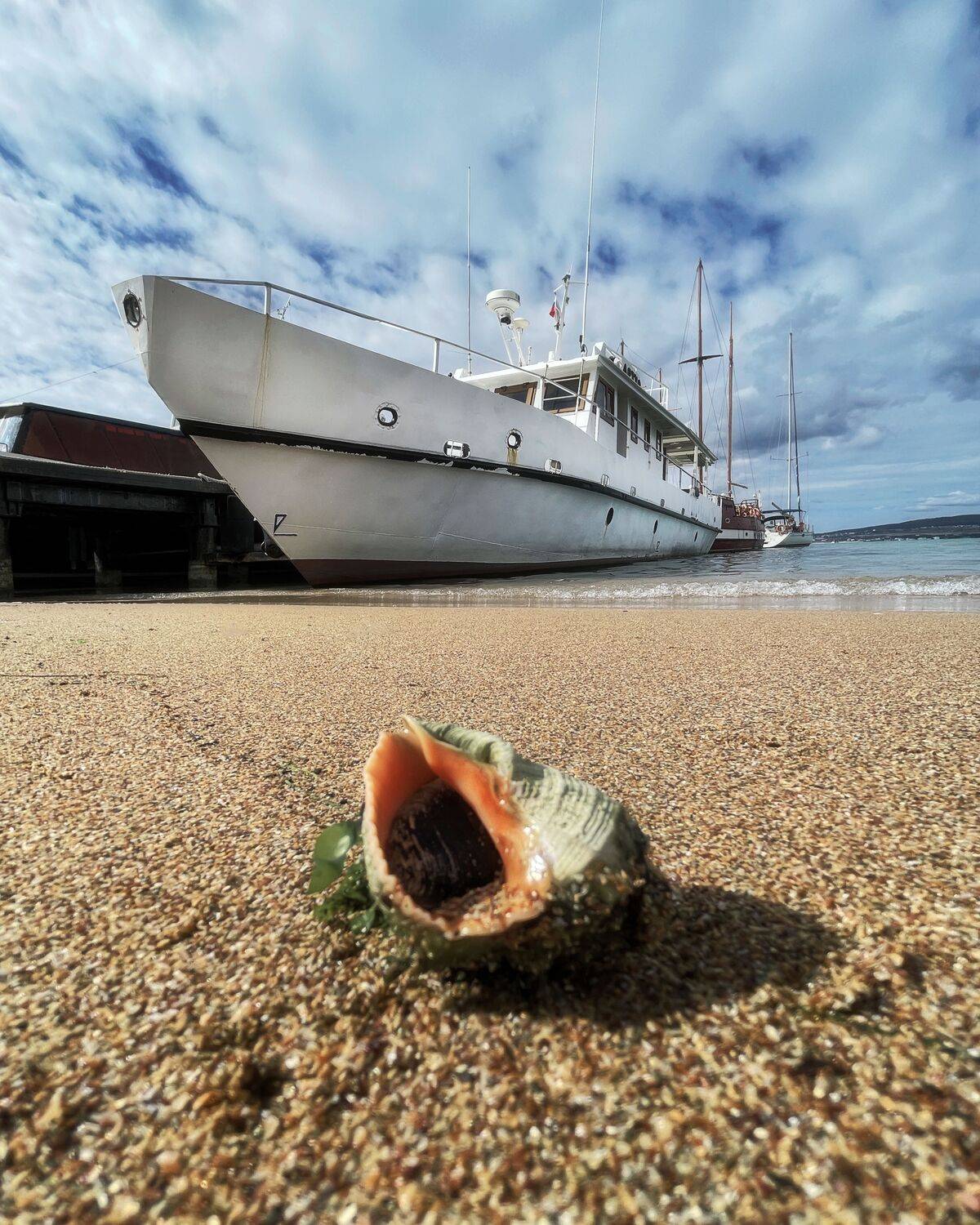 корабль, рана, море, пляж, Геленджик, морской пейзаж, Мартыненко Дмитрий