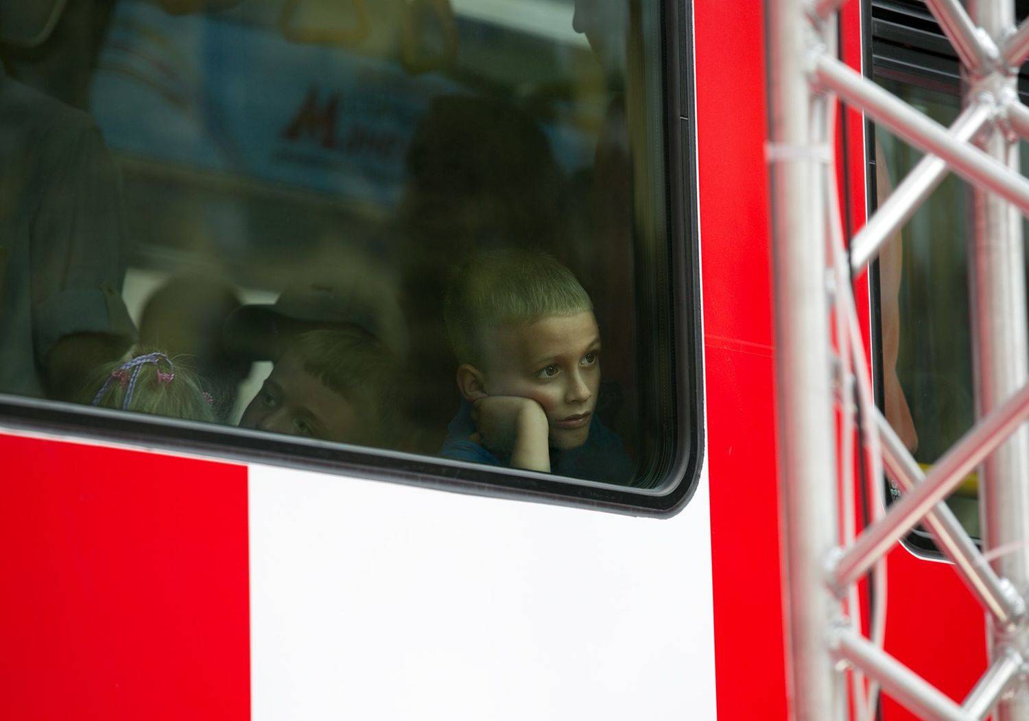 городские картинки, дети, детский уличный портрет, уличное фото, Vera Trandina