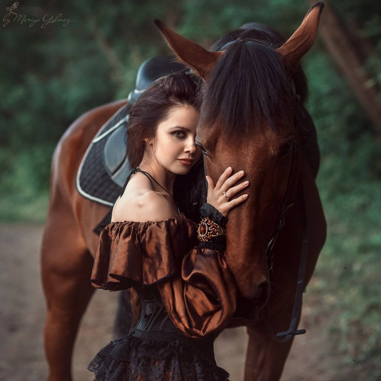 85mm, Istanbul, Mariya yilmaz, Nikon, Nikon d610, Брюнетка, Идеи для фотосессий, Красивая девушка, Лошадь, Мария йылмаз, Никон, Пиратка, Фотограф в стамбуле, Фотосессия в стамбуле, Мария Йылмаз