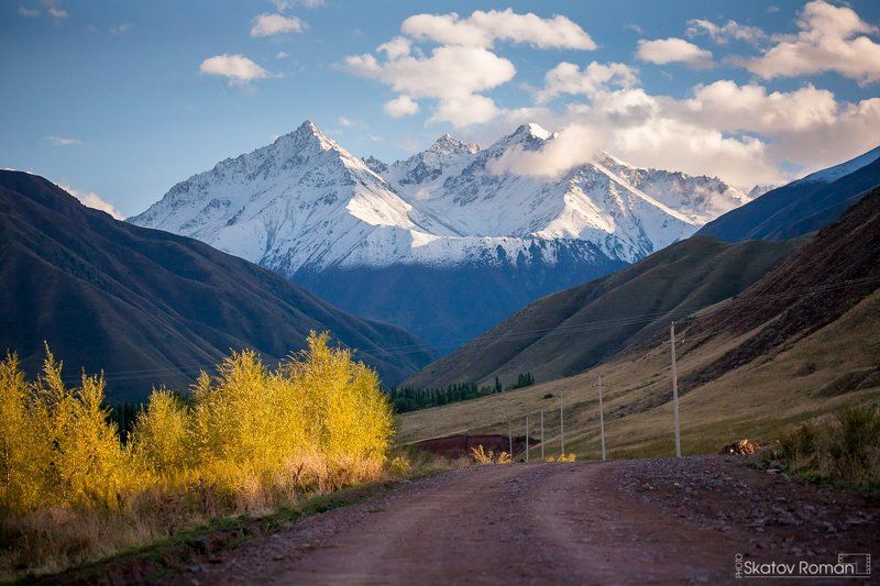 кыргызстан, тяньшань, горы, кыргызский хребет, киргизия, путешествия, закат, осень, снег, На закате. Белогорское ущелье фото превью
