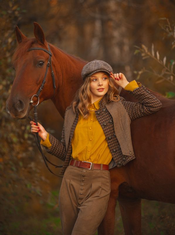 Девушка с лошадью фото превью