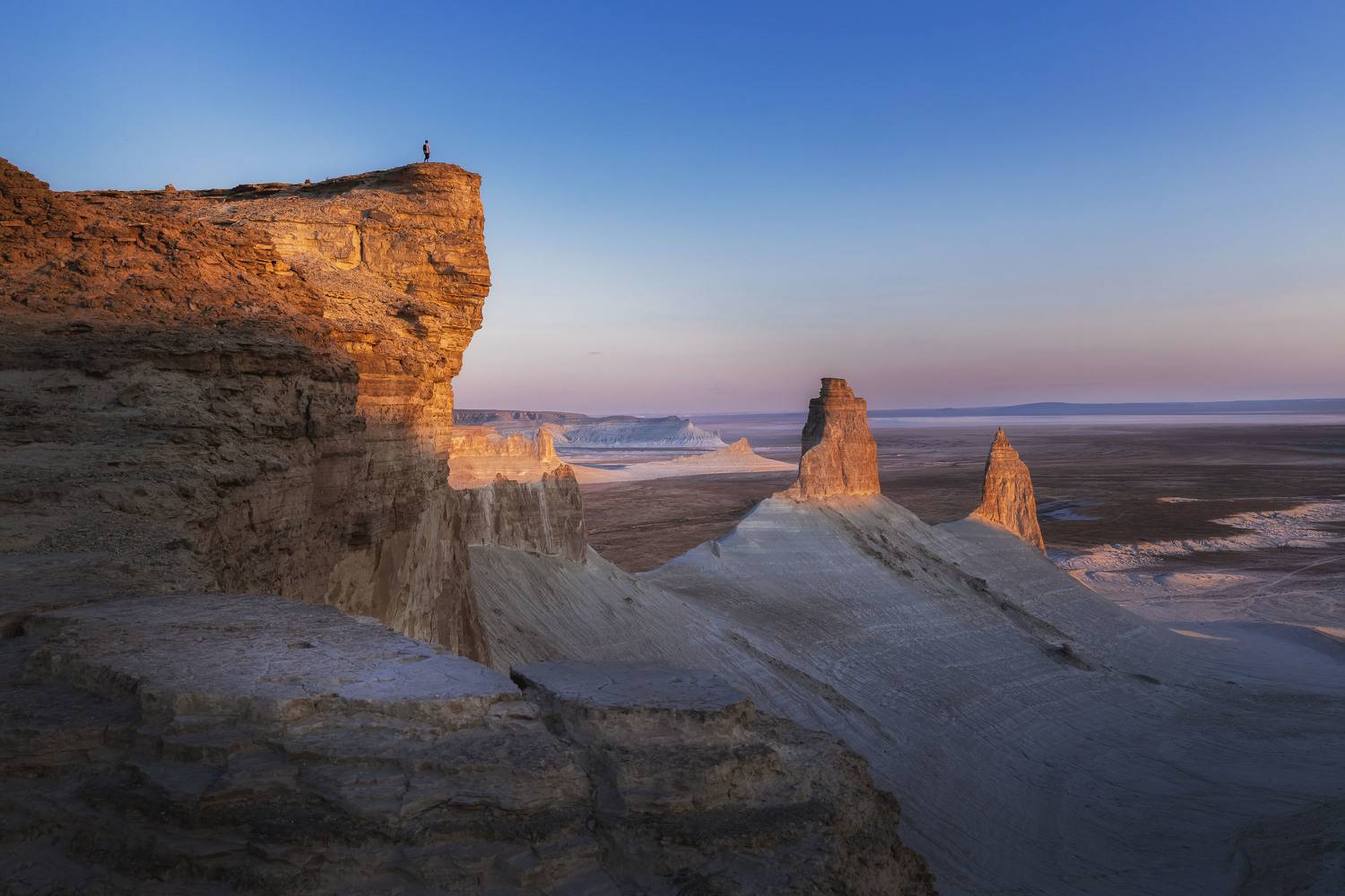 , Грамаков Юрий