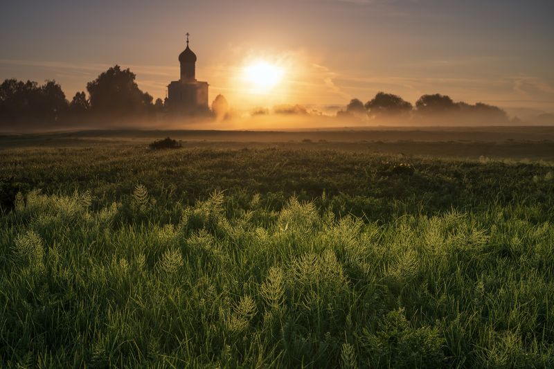 покрова на нерли, боголюбово Золотое утро фото превью