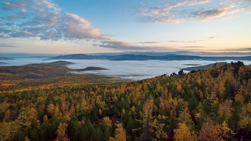 мина, река, долина, туман, утро, восход, облака, осень, золото Золотая долина фото превью