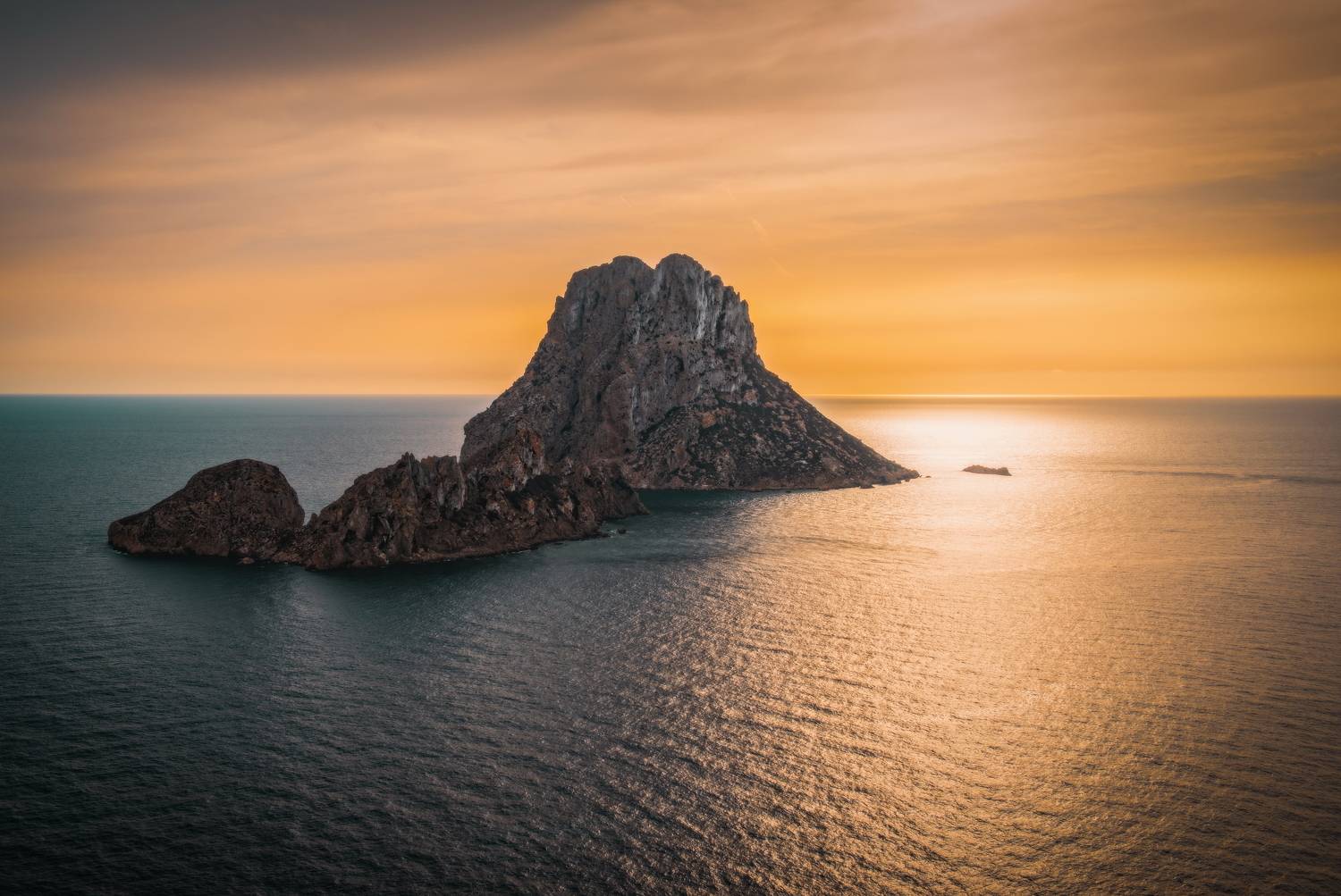 spain, ibiza, island, balearic, es vedra, rock, sea, sunset, autumn, mediterranean, испания, ибица, остров, балеарские острова, средиземное море, скала, эс ведра, закат, осень, остров, Вовк Сергей