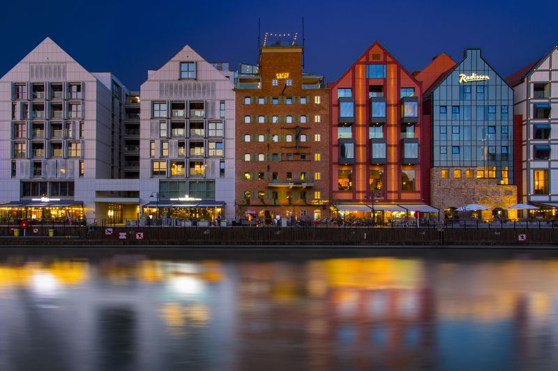 Horizontal, City, Architecture, Night, Reflection, Illuminated, Dusk, Urban, Water, Cityscape, Sky, Waterfront, Pomorskie, Pomorze,  Poland, Gdansk, Urban, River Gdansk at night фото превью