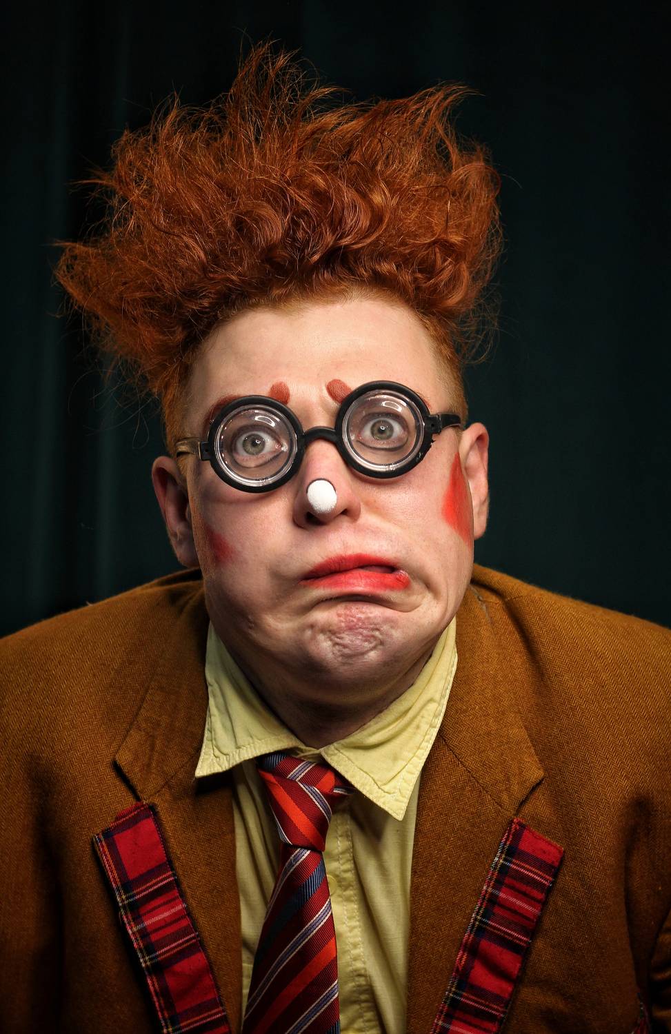 , Евгений Белов