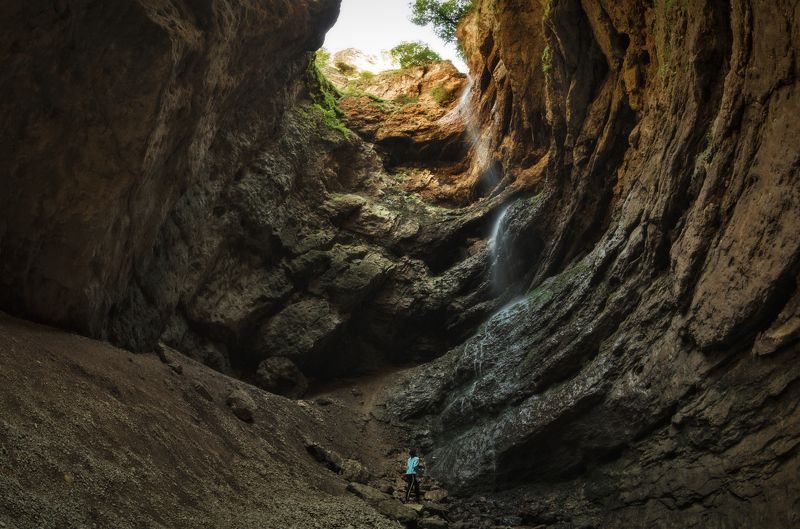 На дне глубокого колодца фото превью