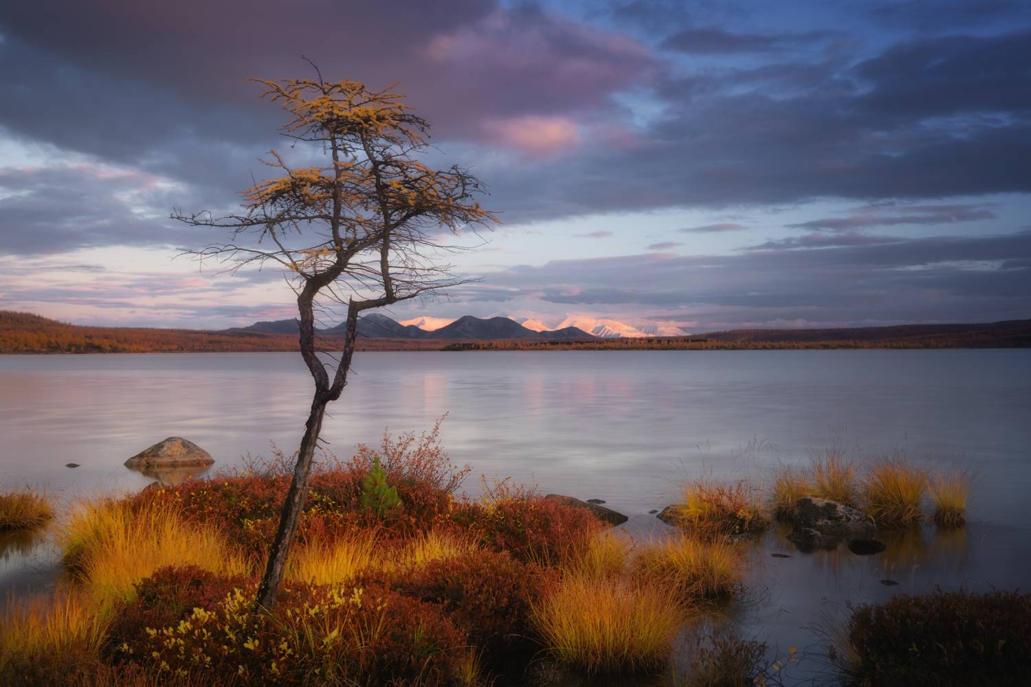 Магаданская область Колыма озеро Джека Лондона закат вечер осень, Шишкин Дмитрий