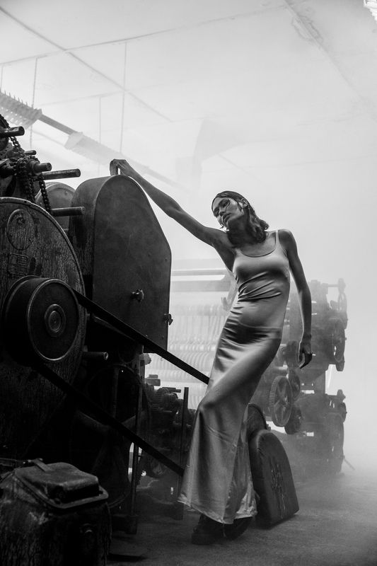 женский портрет, студийный портрет Женский портрет фото превью