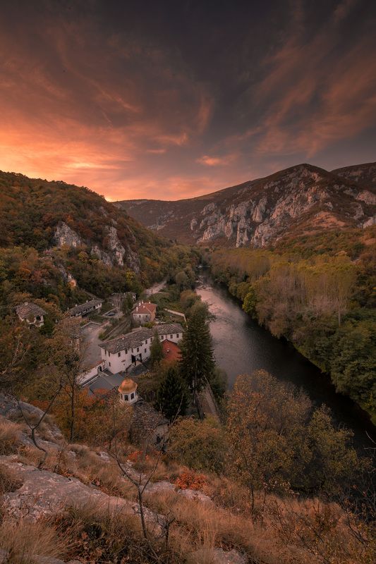 Черепишки манастир фото превью