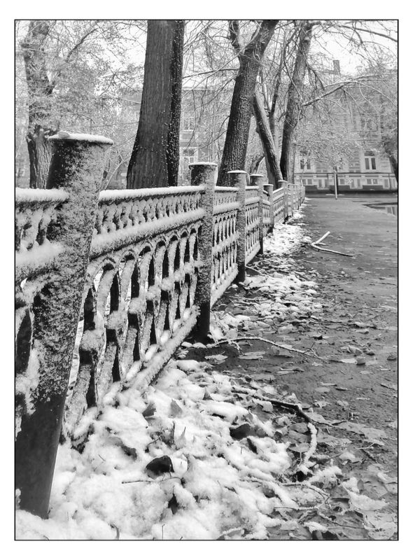 Первый снег фото превью