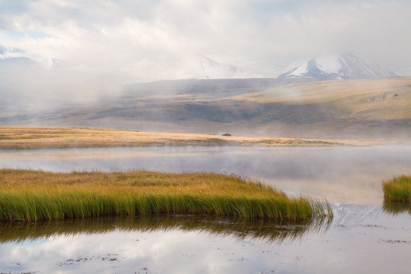 Алтай, Гусиное, Укок Туманный восход на Гусином. фото превью