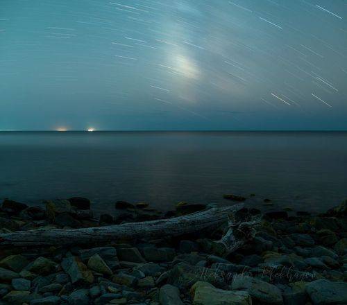 Ночь над морем