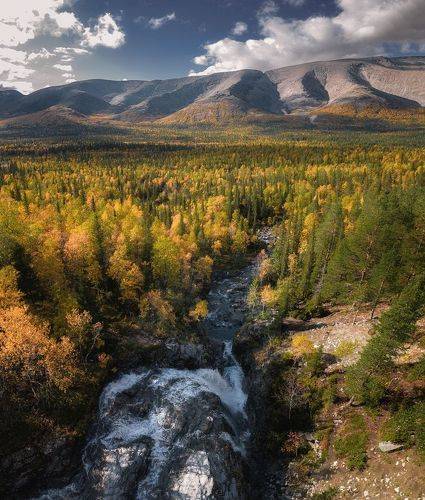Водопад Красивый