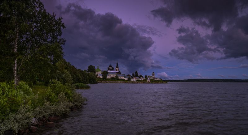 Неспокойный вечер фото превью