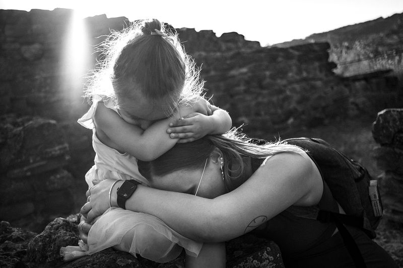 Sisters фото превью