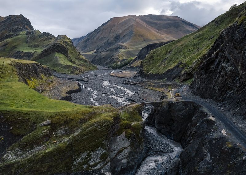 Мост в Фийском ущелье…  Bridge in the Fiyan Gorge… фото превью