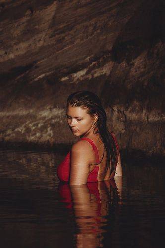 Lady x Water