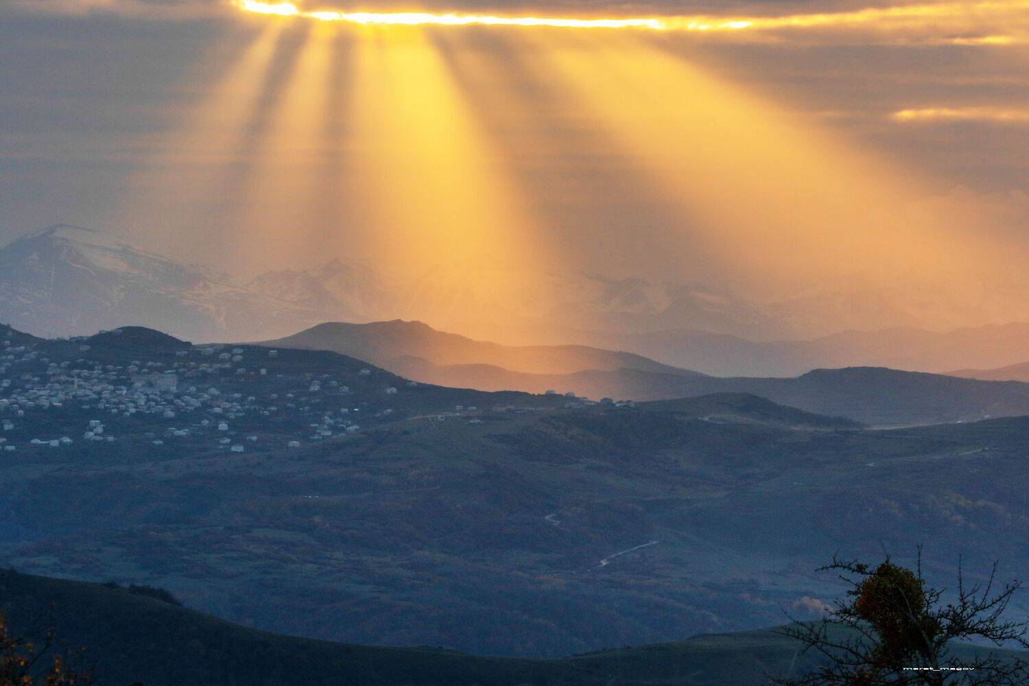 кубачи,аул,вечер,закат,свет,лучи света,пейзаж,, Magov Marat