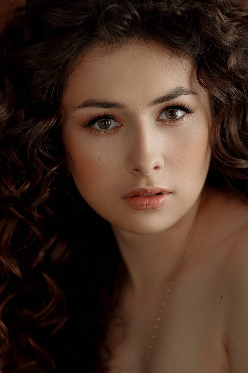 девушка, модель, портрет, фотосессия, студия, гламур, girl, model, modeling, young, portrait, творческий портрет, женский портрет, woman, young woman, glamour, постановка, постановочная фотография, fashion, Васильев Владимир