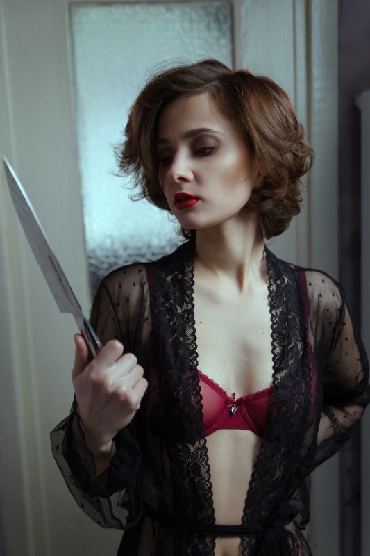 12/10 and Knife фото превью