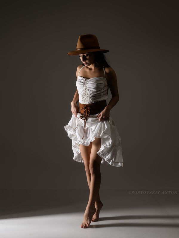 портрет, модель, студия, стиль, фотограф, москва Old style  фото превью