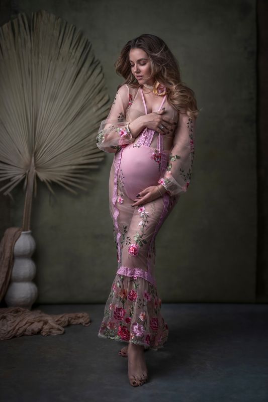 Фотосессия для беременных в Москве, фотосессия беременных в студии в Москве, фотограф беременности в Москве Анастасия Лебедева Иветта фото превью