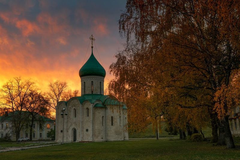 Огненный закат в Переславле-Залесском фото превью