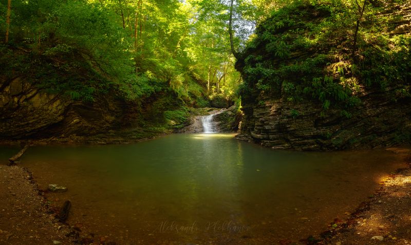 В прохладной тишине фото превью