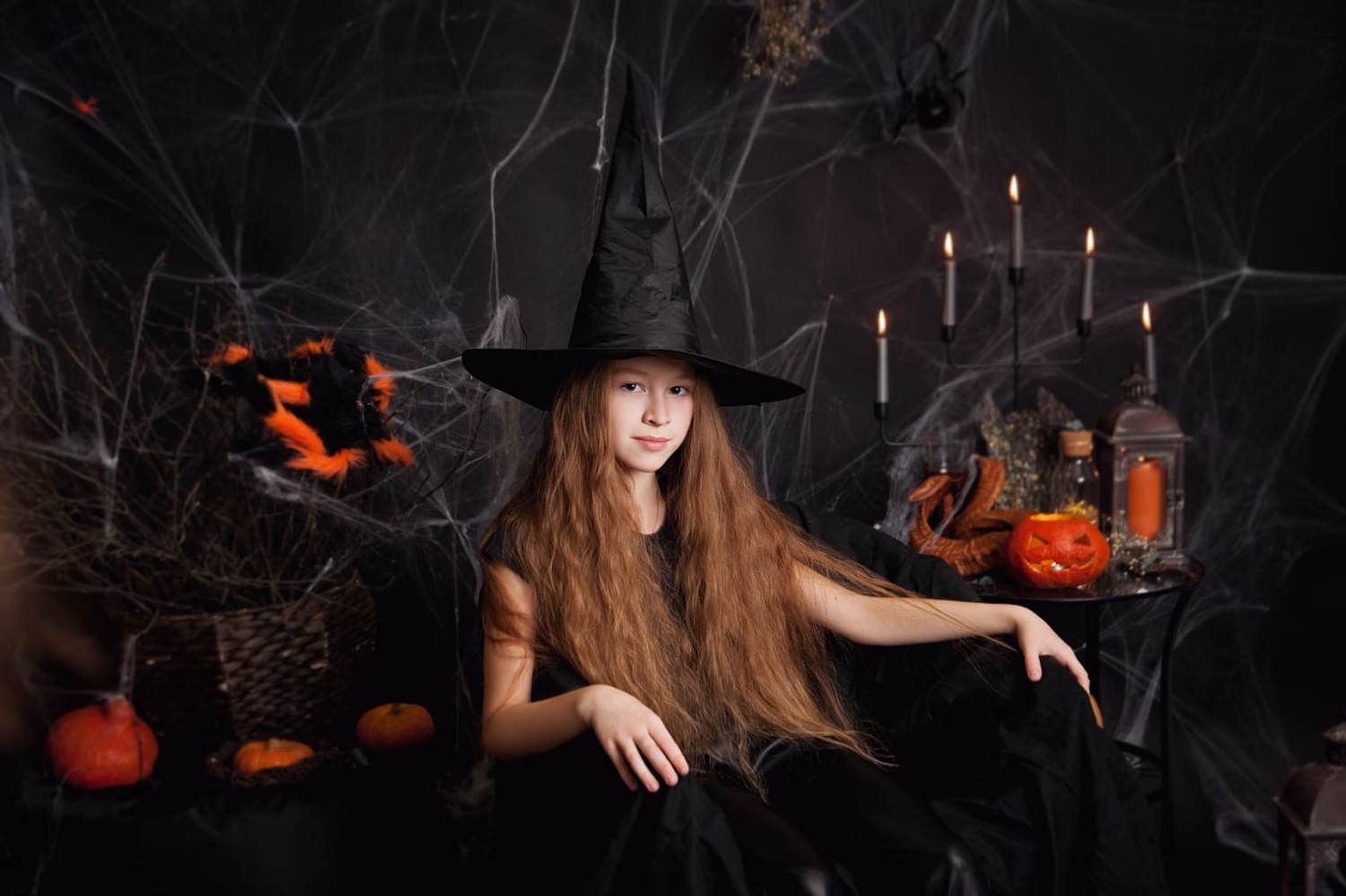 хэллоуин, halloween, портрет, portrait, осень, autumn, children portrait, детский портрет, фотосессия, photoshoot, портрет, студийный портрет, девочка, ведьмочка, студийная фотосессия, Ману Фалько