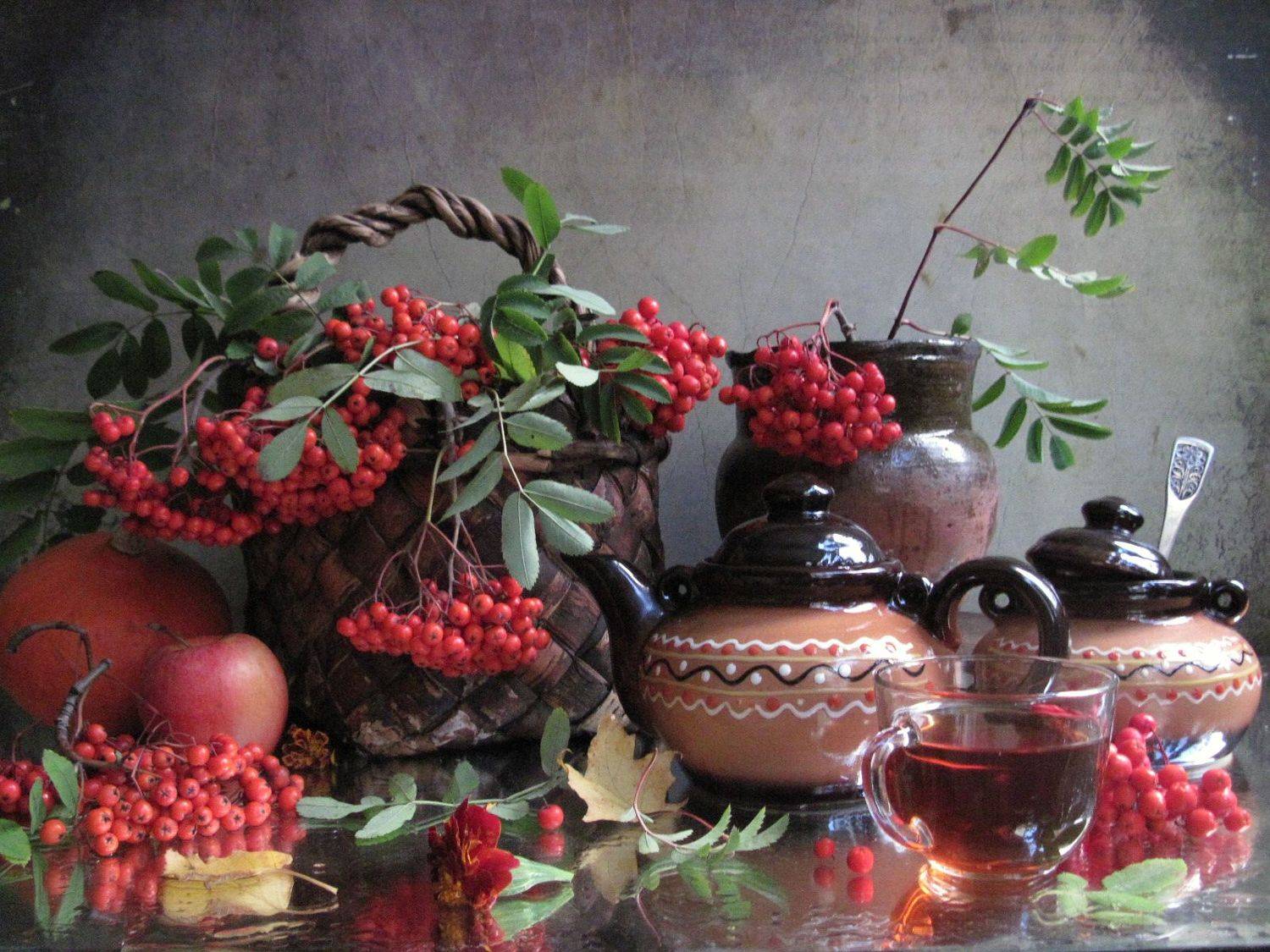 ветки, рябина, листья, тыква, яблоко, корсина, керамика, винтаж, Наталия Тихомирова