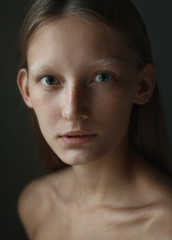 Elena фото превью