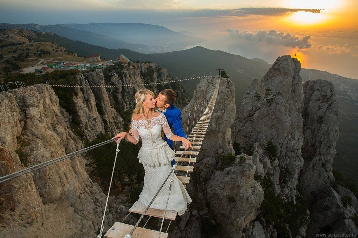 Ай-петри, Высота, Горы, Жених, Залив, Зубцы Ай-Петри, Крым, Море, Мост, Невеста, Свадьба, СергейТитов, Солнце, ФотографСергейТитов, Ялта, Serge Titov
