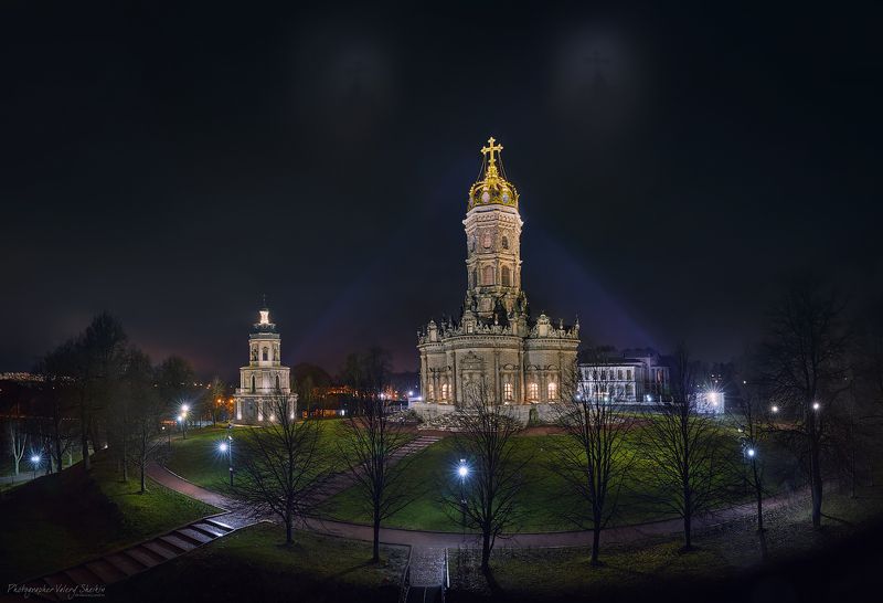 Храм в Дубровицах. фото превью