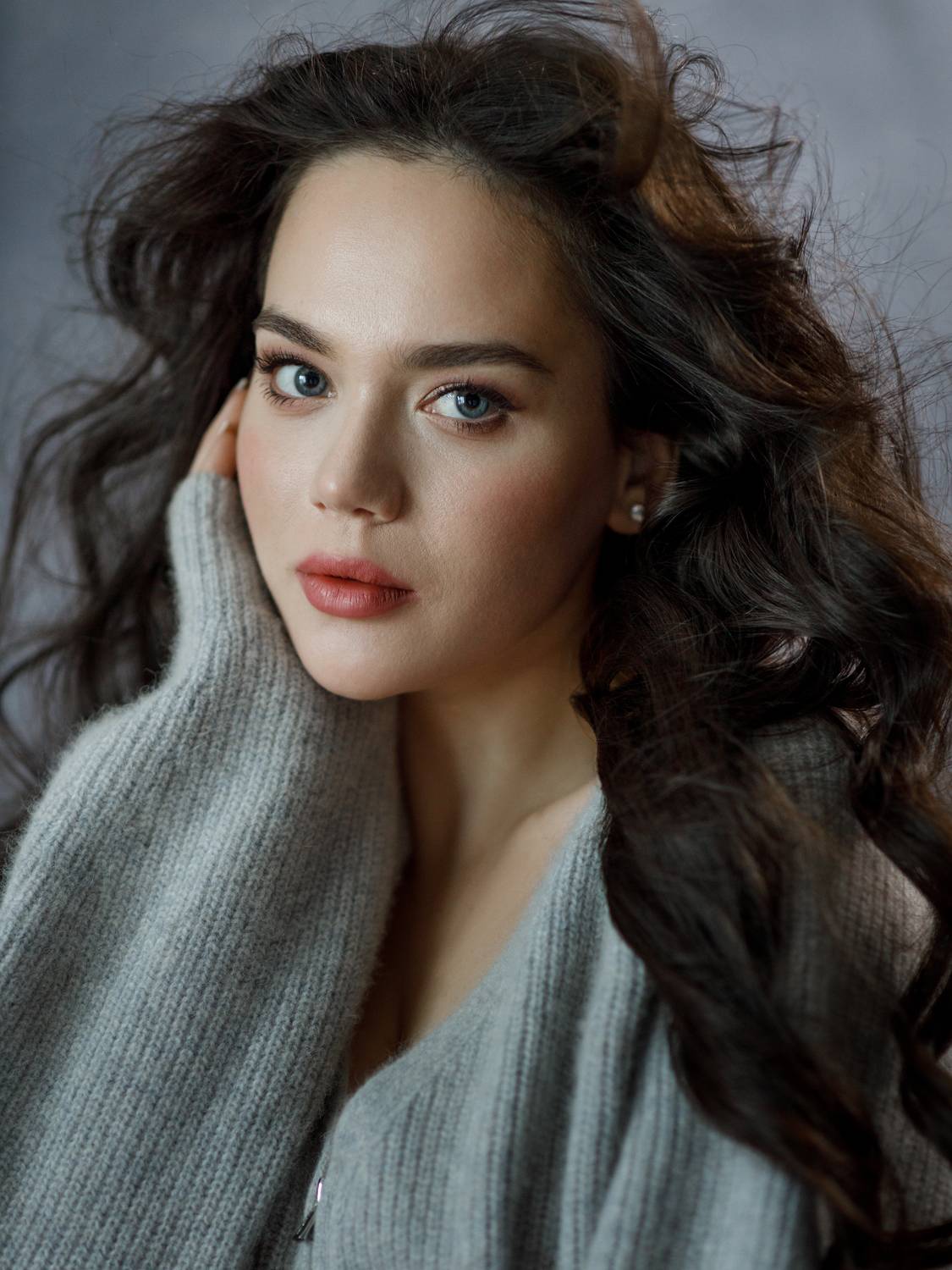 красивая, роскошная, девушка, лицо, портрет, цвет, печать, длинные волосы, серые глаза., Ведмеденко Оксана