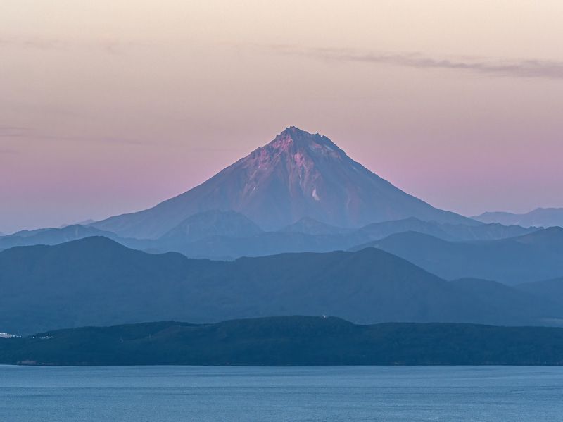 Камчатка, Авачинская бухта на рассвете фото превью