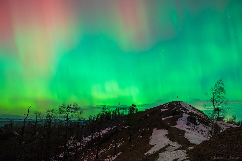 пейзаж, горы, сияние, аврора, урал, ночь Небесное представление фото превью