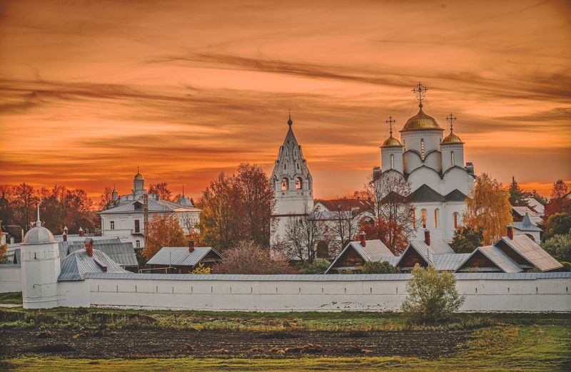 Осенний Суздаль... фото превью