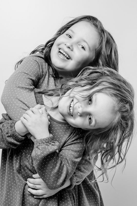 дети, девочки, сёстры, портрет, эмоции Сестрички фото превью