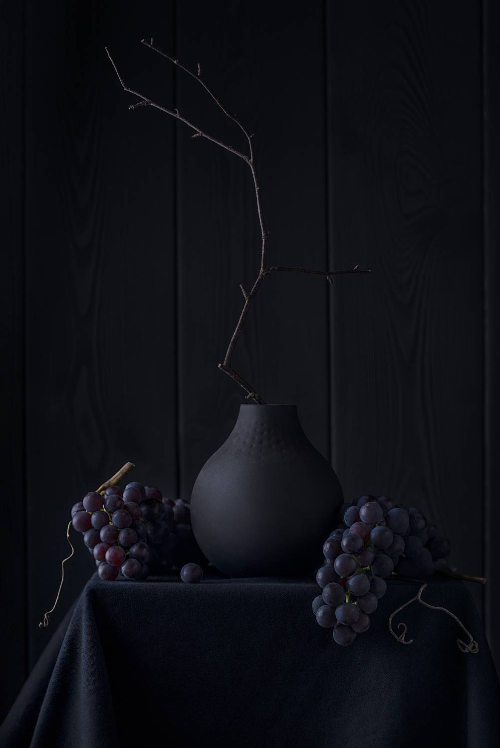 черный, ваза, виноград, натюрморт, ЯR Ольга