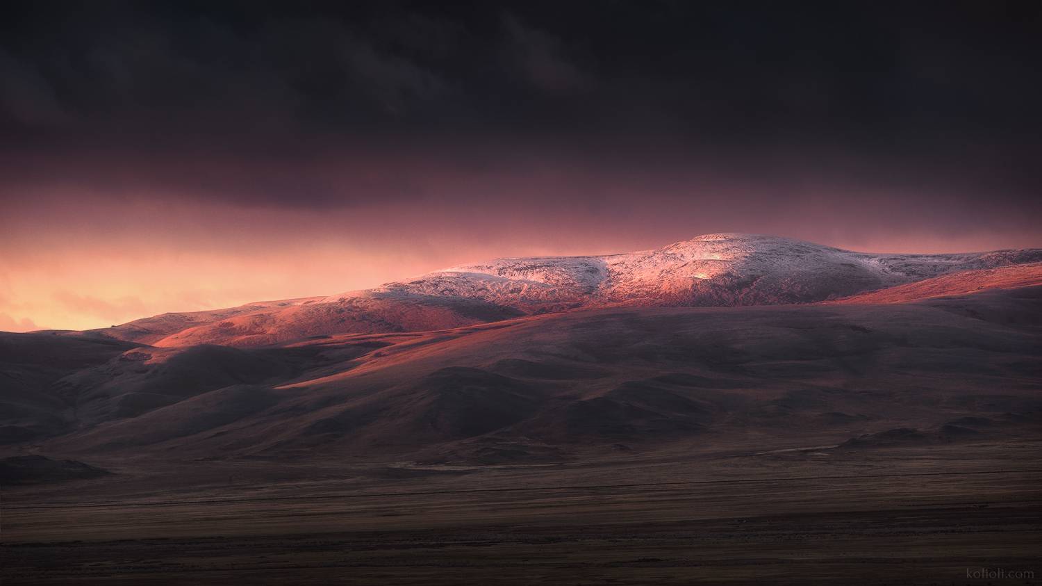 алтай, горы, чуйская степь, холмы, мягкий свет, склоны, закат, снег, Степаненко Николай