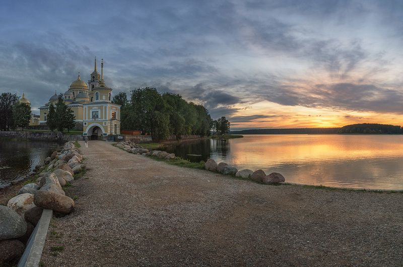 Вечер на озере. фото превью