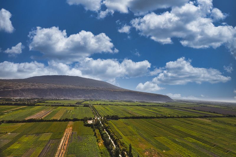 Красивый Таджикистан… Восеъ с высоты птичьего полета. Соленная гора - Ходжа-Мумин — уникальная гора из чистейшей поваренной соли, высотой 1333 метра . Восеъ-Куляб.Хатлон.Таджикистан фото превью