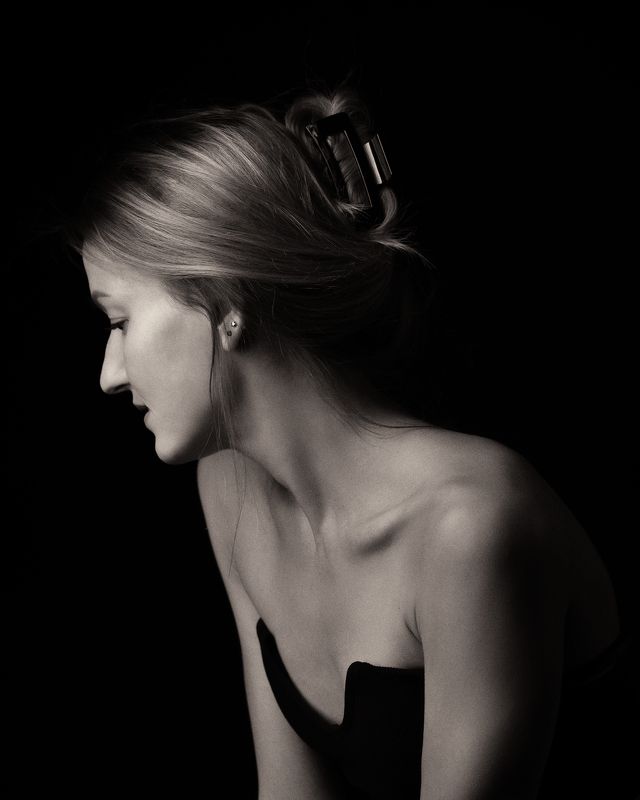 Mary фото превью