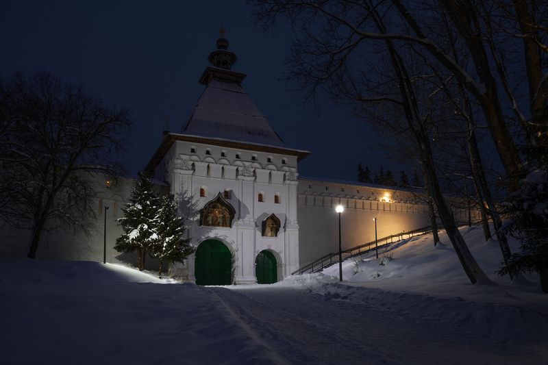 саввино-сторожевский монастырь, звенигород Вечер в монастыре 3 фото превью