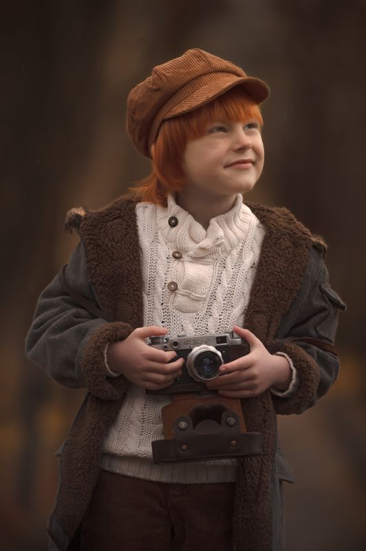 мальчик, осень, дети, парк, игрушка, мишка, чемодан, рыжие Артем фото превью