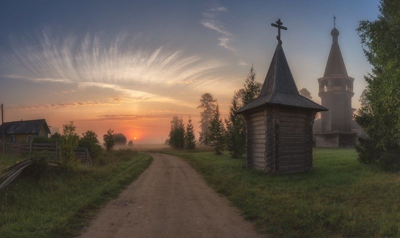 архангельская обл., ошевенск, погост, самая красивая деревня, деревянное зодчество древней руси, рассвет Ошевенский Погост фото превью