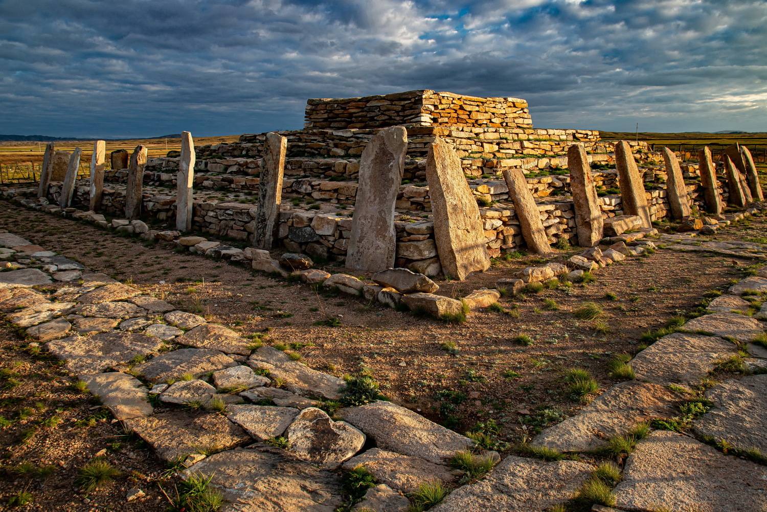 пирамида, Евгений Дроботенко