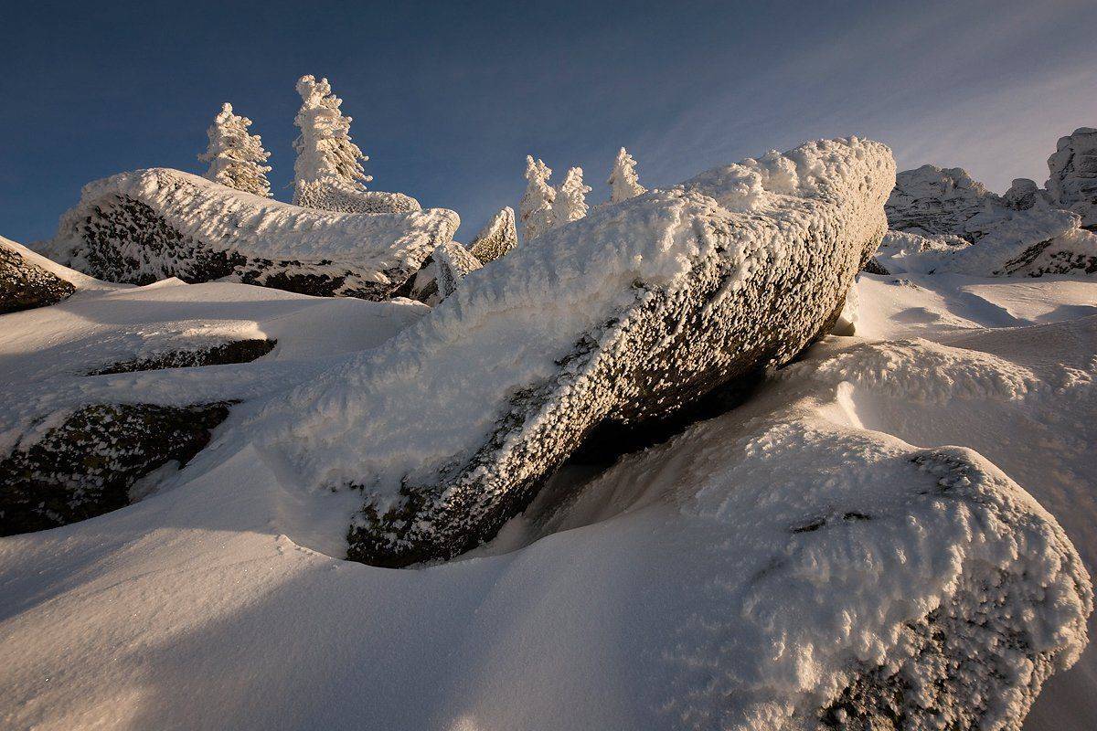 горная шория, зима, иней, камни, сибирь, снег, шерегеш, Валерий Пешков